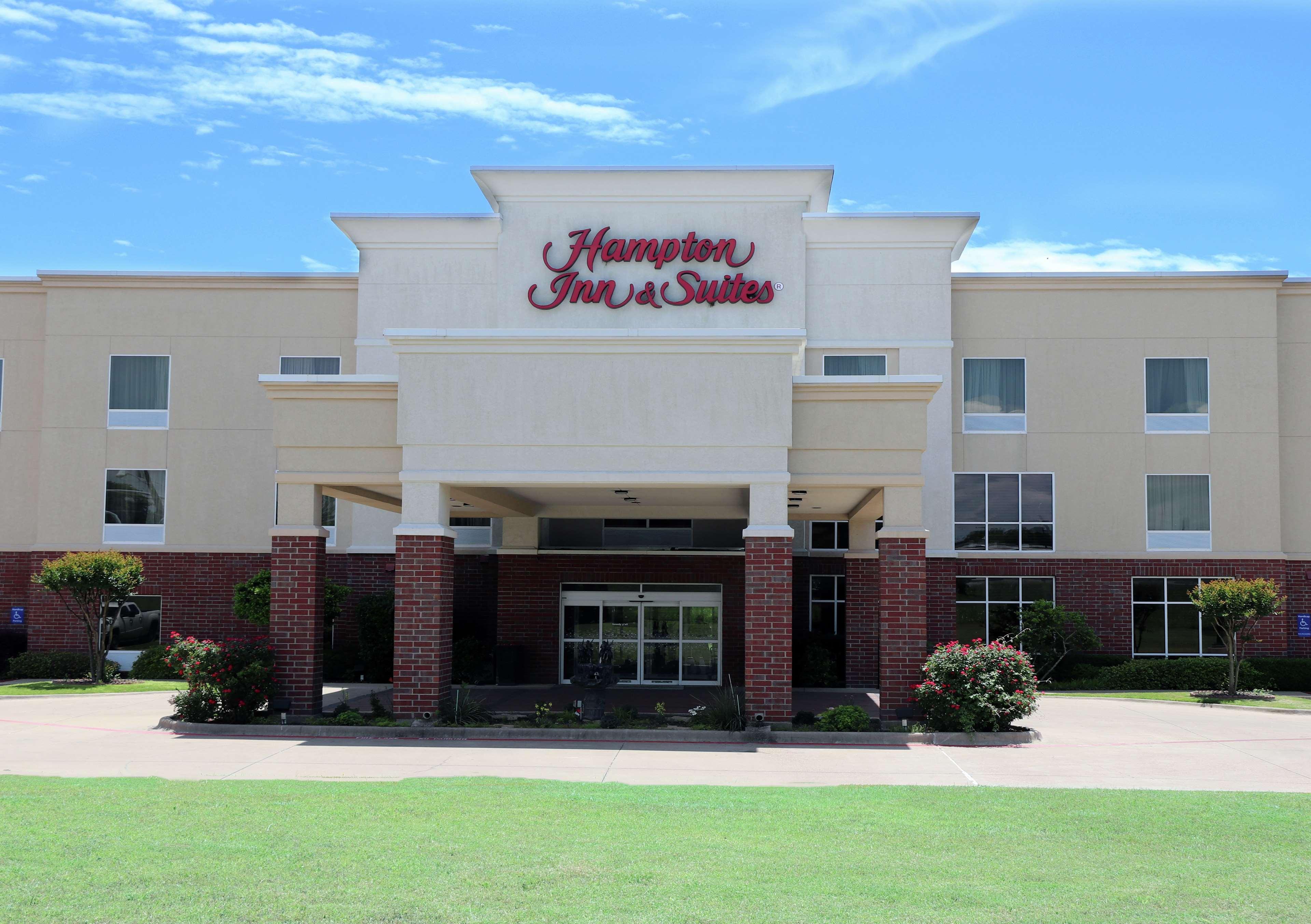 Hampton Inn And Suites Stephenville Exterior foto